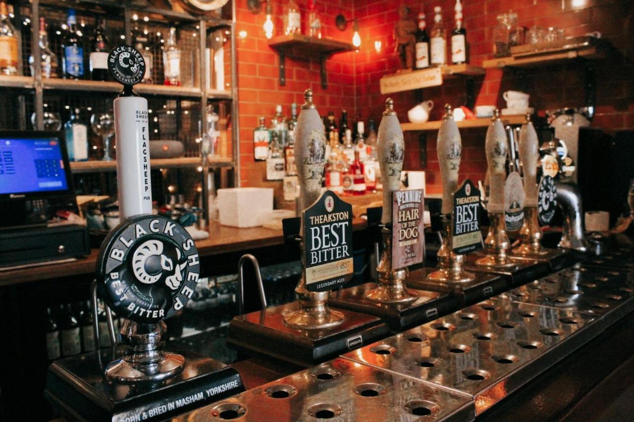 The Bay Horse, Masham Otel Dış mekan fotoğraf